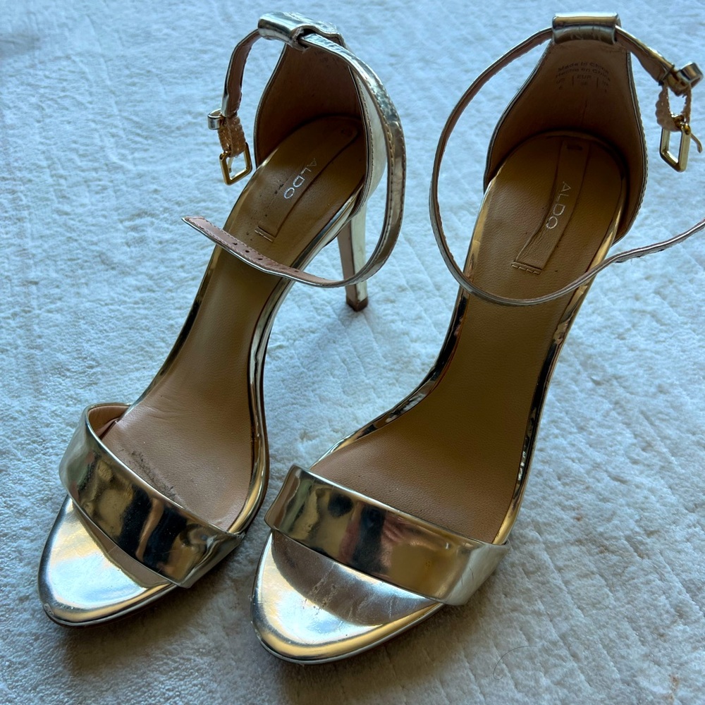 SOLD — Gold sandals